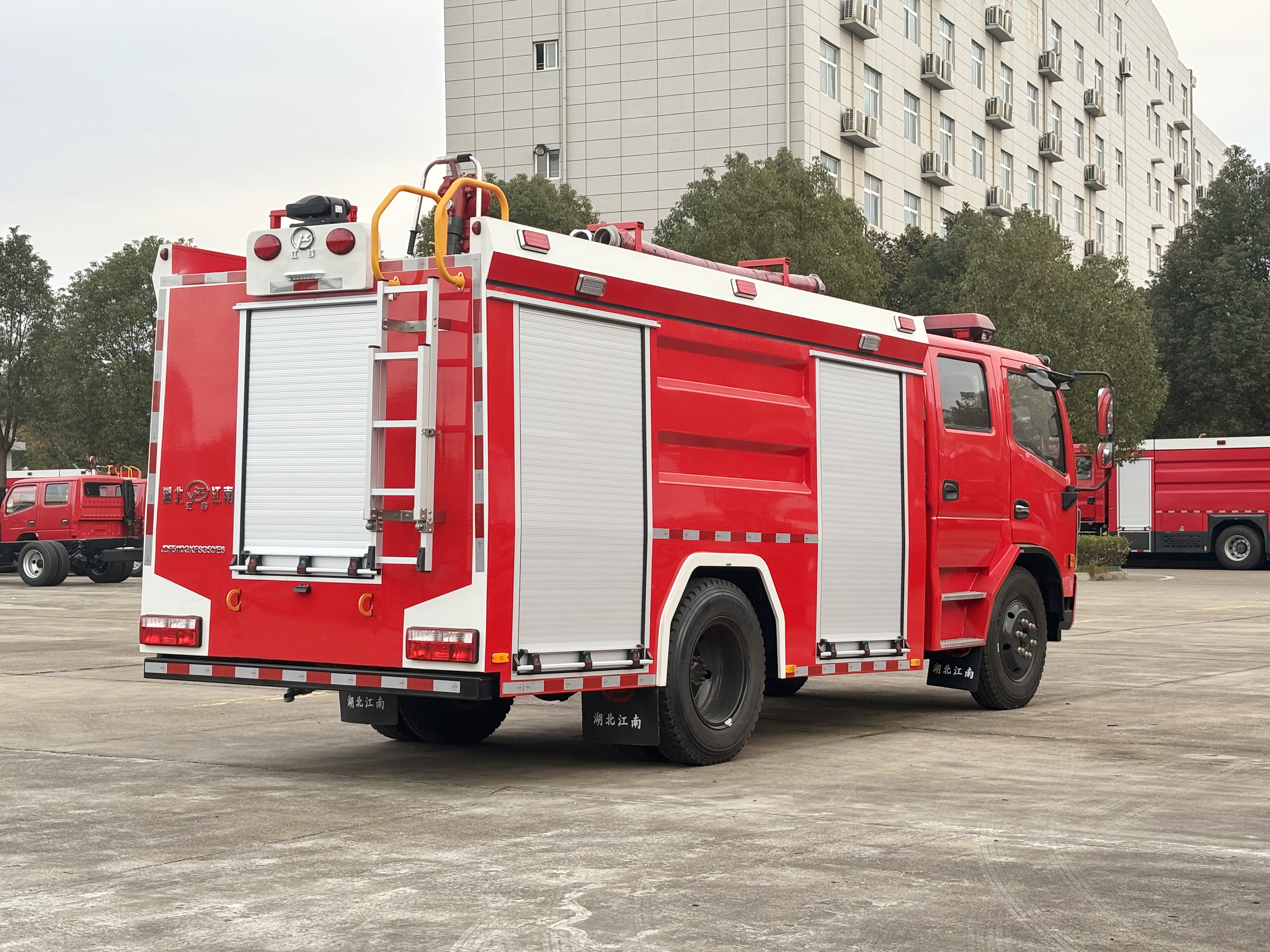 �|�L������5����������܇